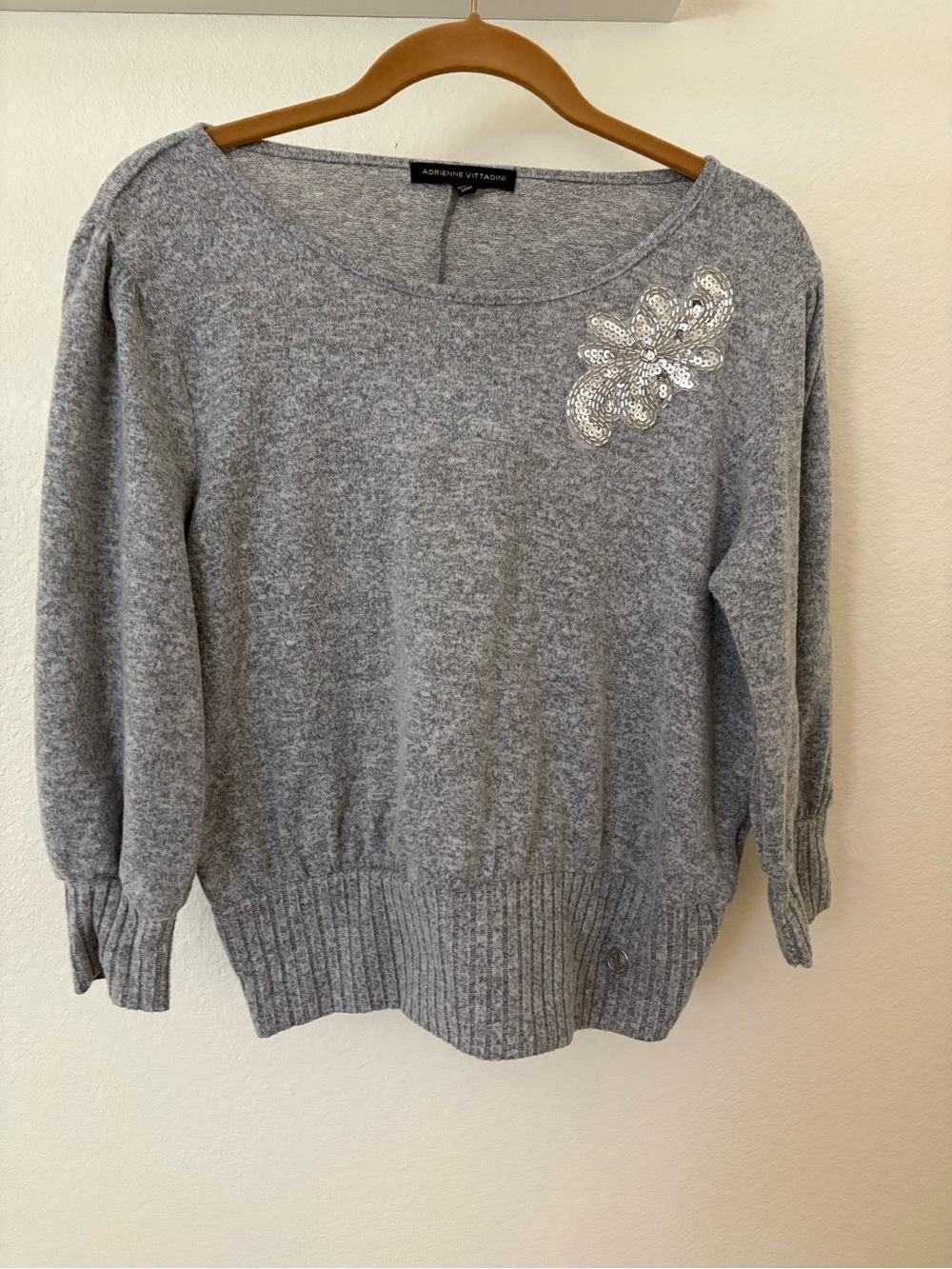 Adrienne Vittadini Light Gray Sequin Floral Crewneck Sweater